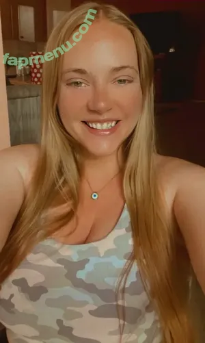 Katie Moran / katieemorann nude photo #0116