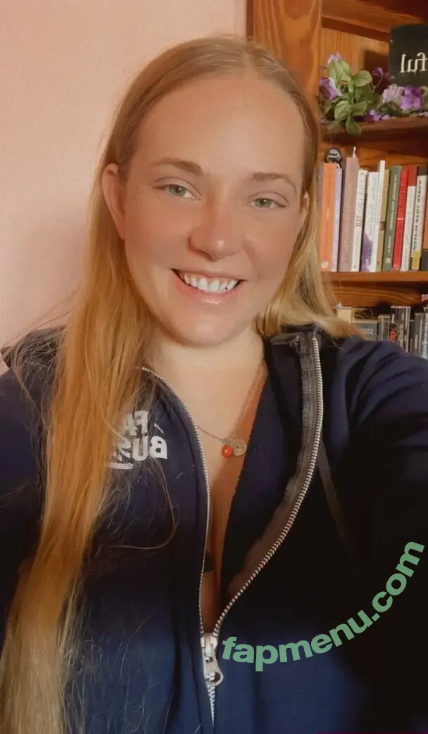 Katie Moran nude photo #0104 (katieemorann)