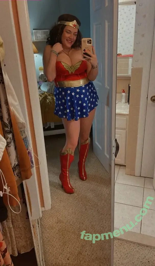 Katie Moran nude photo #0162 (katieemorann)