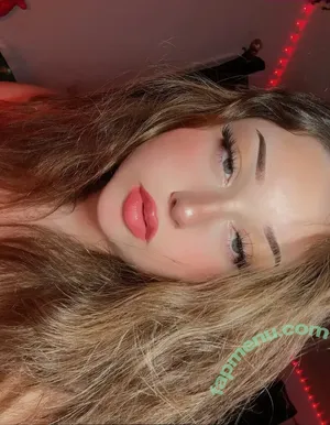  nude photo #0001
