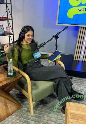 Katie Nolan / natiekolan nude photo #0016