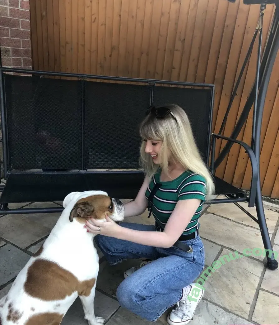 Katie Owen nude photo #0061 (kateelife / katieowen)