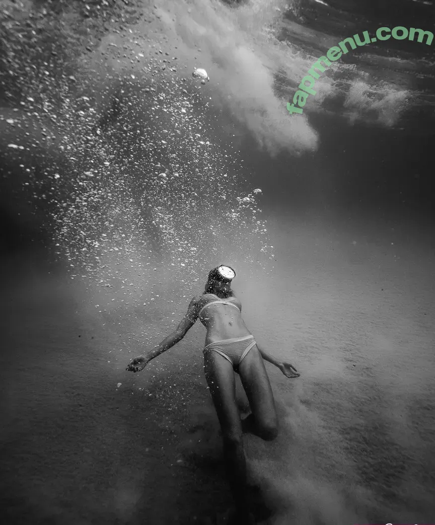 Katie Pentz nude photo #0009 (BunnyDailyNewz / bunnyofthesea)