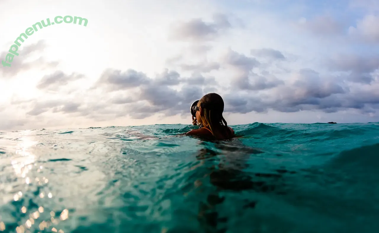 Katie Pentz nude photo #0010 (BunnyDailyNewz / bunnyofthesea)