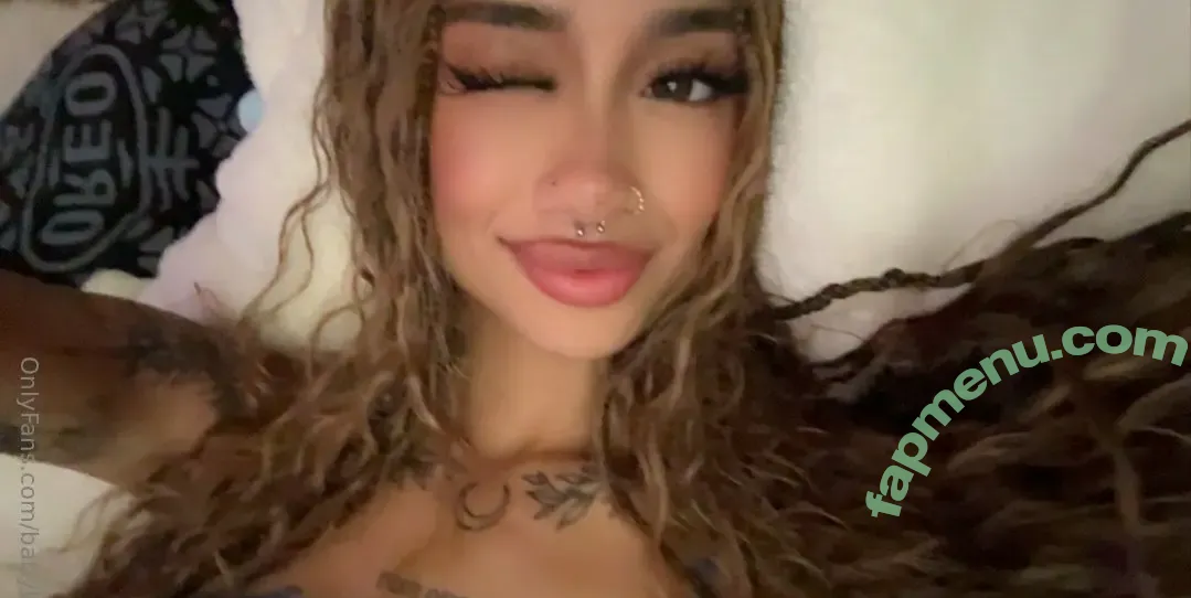 katiecai nude photo #0100 (katiecai_)