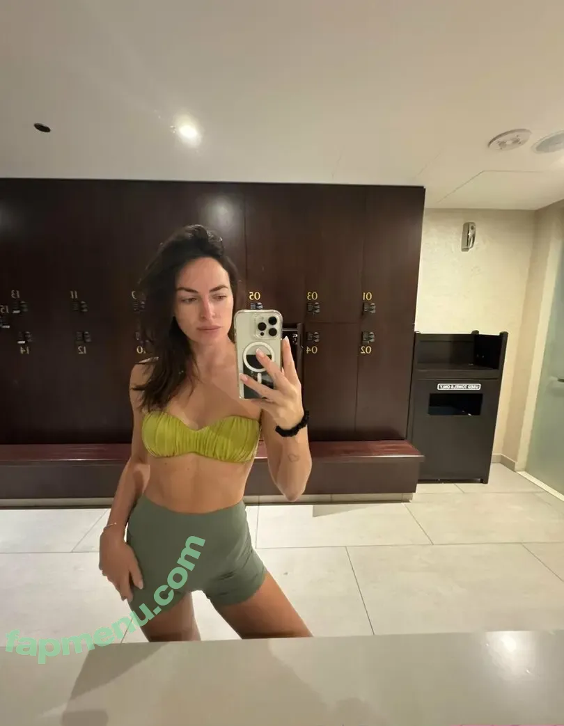 katieflood nude photo #0048 (katiefloody)