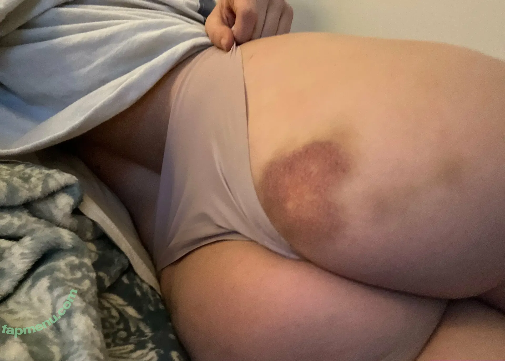 katiekinz1008 nude photo #0015 (katiekinz1008)