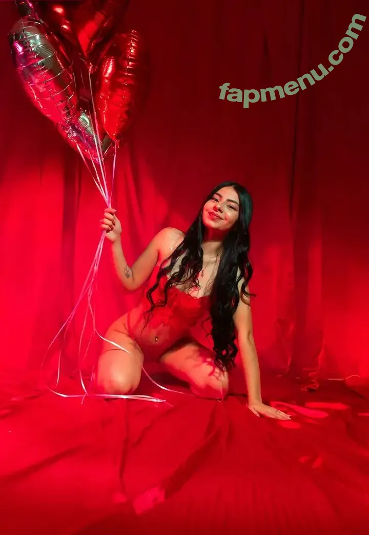 katiepeach_ nude photo #0017 (katiepeach_)