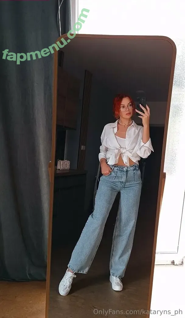 katiestormyxx nude photo #0003 (katiestormyxx)