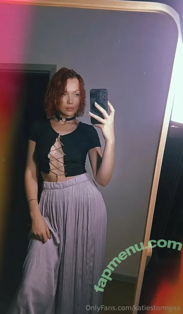 katiestormyxx nude photo #0006 (katiestormyxx)