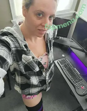 Katiesue824 / k4tiesue nude photo #0047