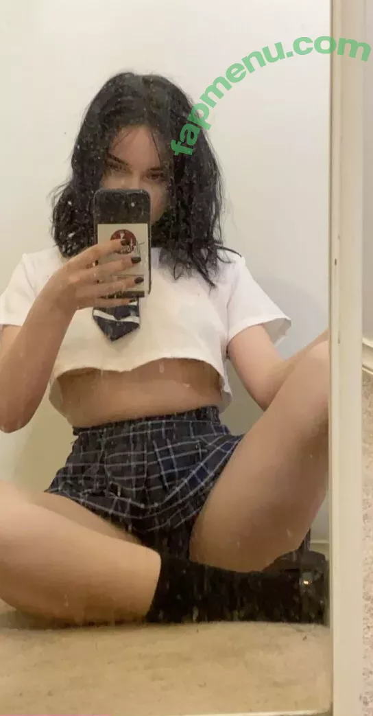 katieuhiguess nude photo #0003 (directedbyrome)