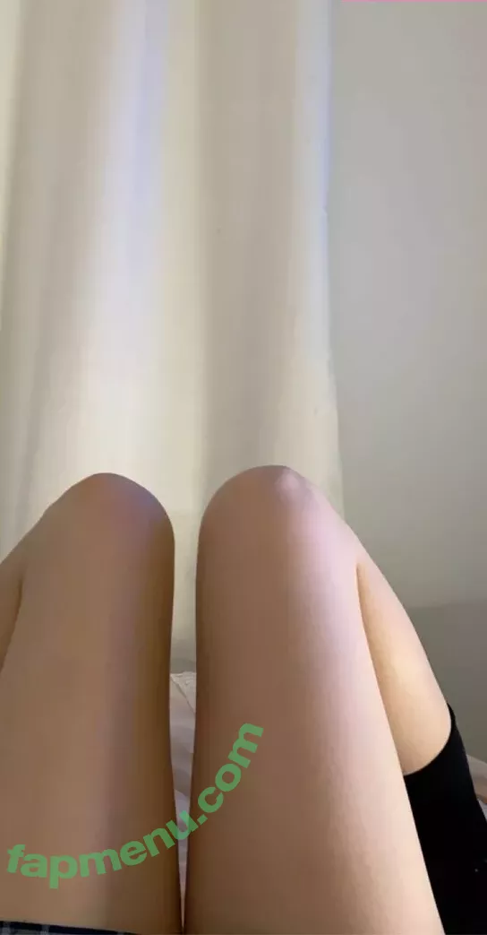katieuhiguess nude photo #0109 (directedbyrome)