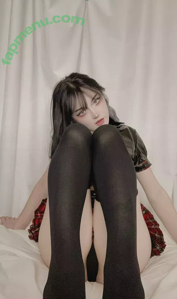 katieuhiguess nude photo #0152 (directedbyrome)