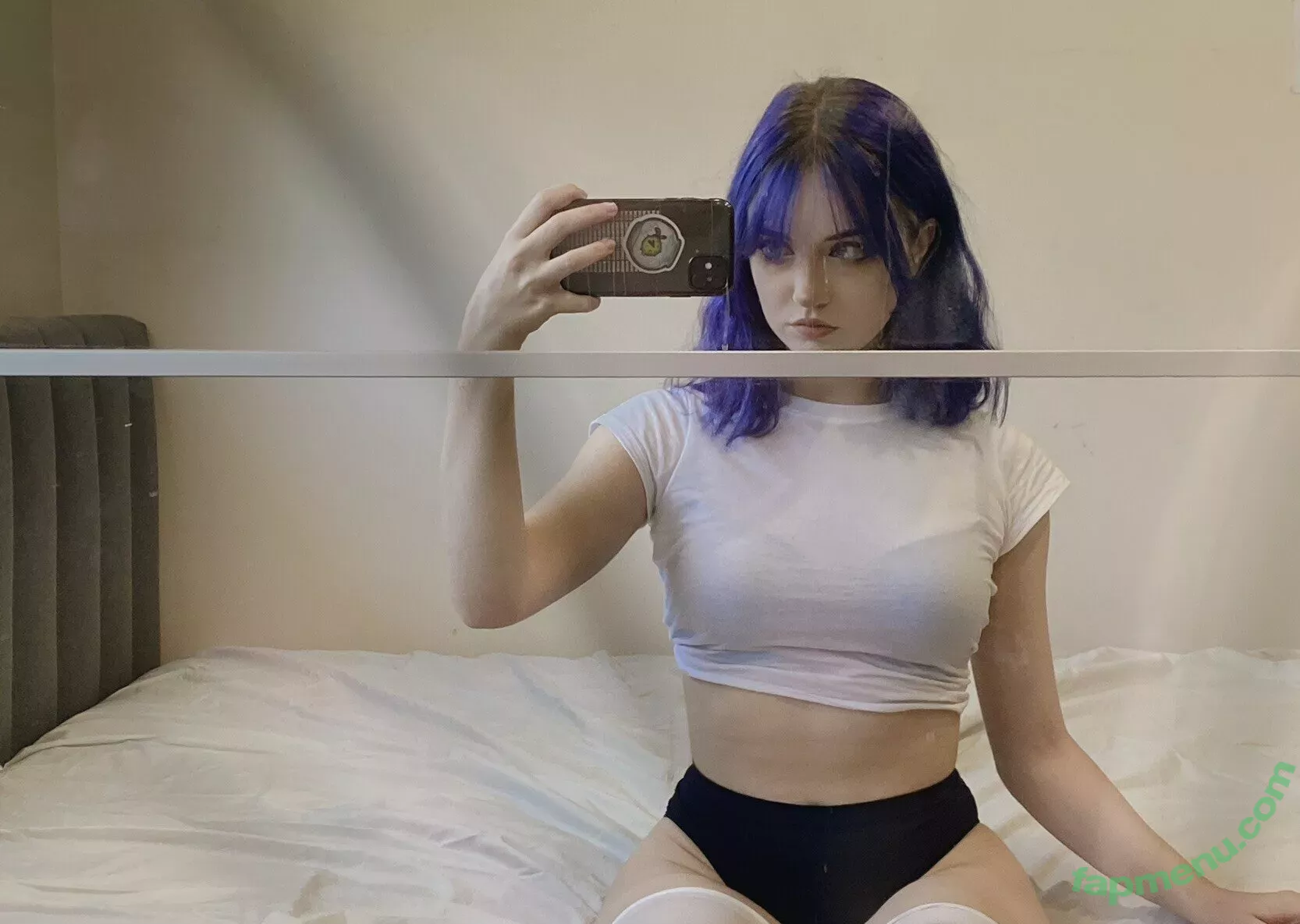 katieuhiguess nude photo #0221 (directedbyrome)