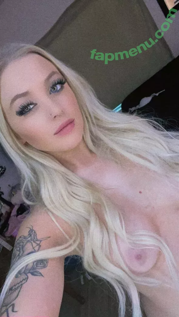 katiewarren18 nude photo #0024 (katiewarrennn)