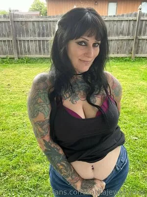 katitajewelnovak / isthatkatenovak nude photo #0112