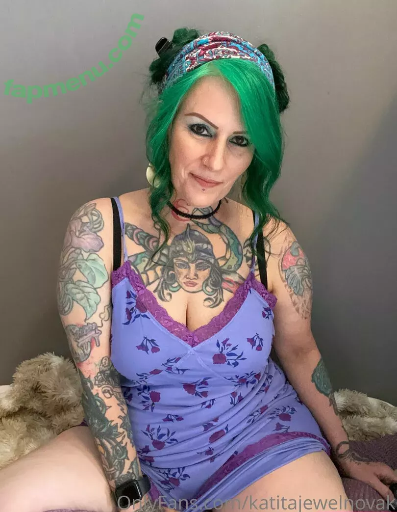 katitajewelnovak nude photo #0023 (isthatkatenovak)