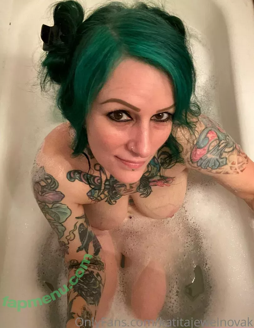 katitajewelnovak nude photo #0028 (isthatkatenovak)