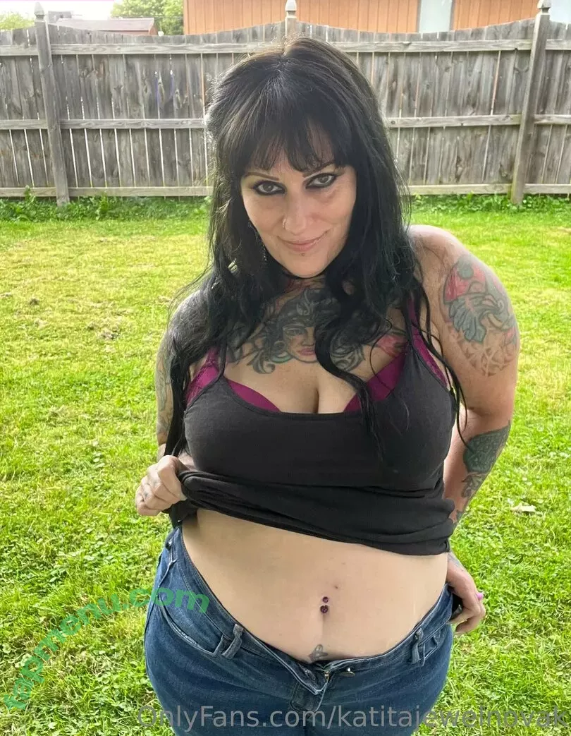 katitajewelnovak nude photo #0110 (isthatkatenovak)