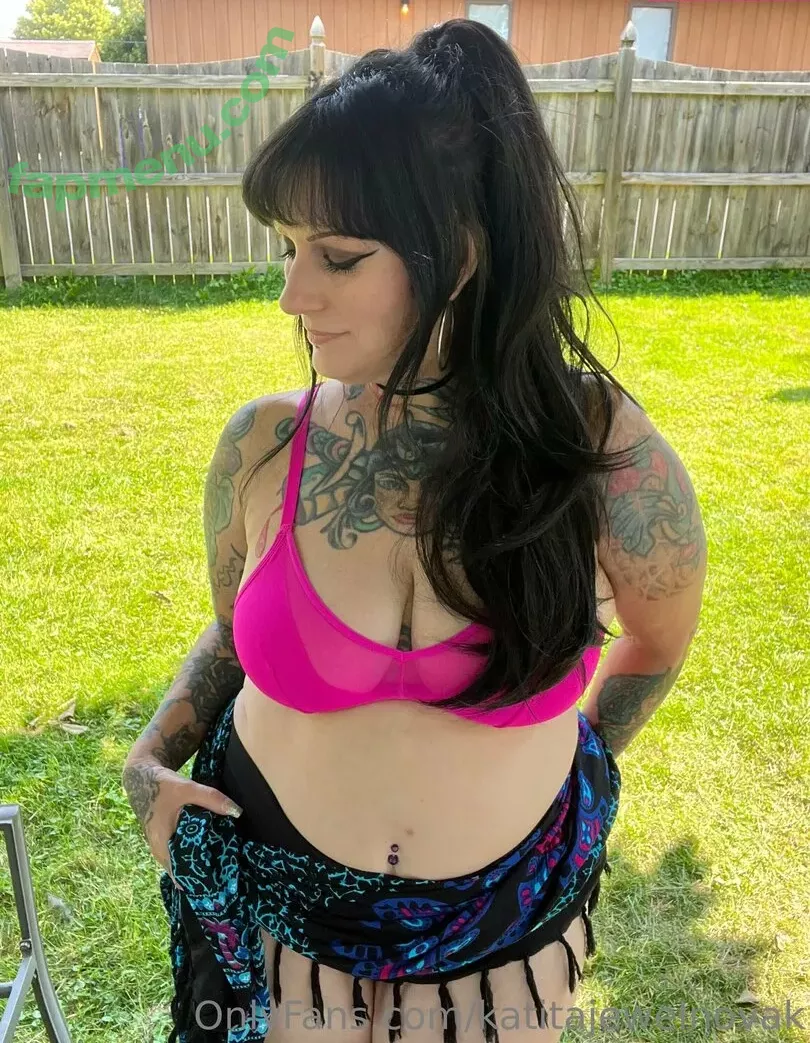 katitajewelnovak nude photo #0208 (isthatkatenovak)