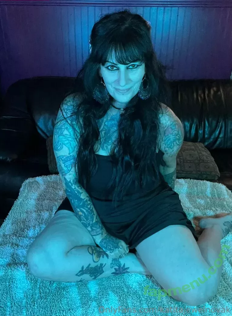 katitajewelnovak nude photo #0289 (isthatkatenovak)