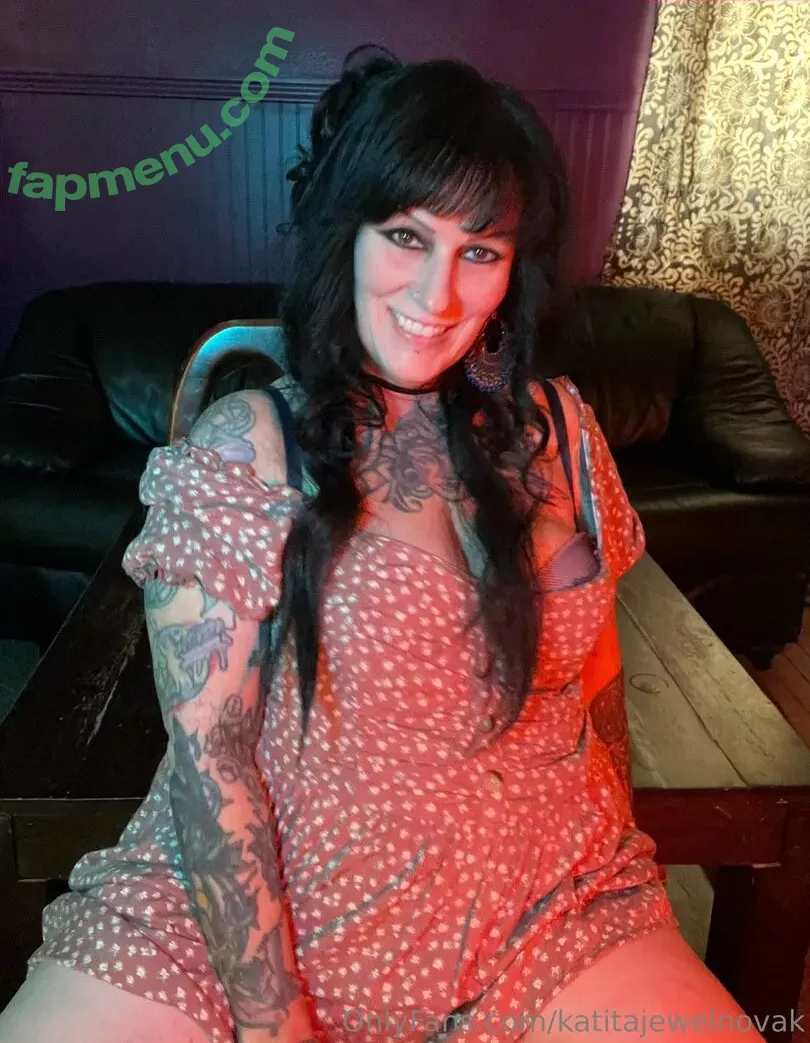 katitajewelnovak nude photo #0446 (isthatkatenovak)