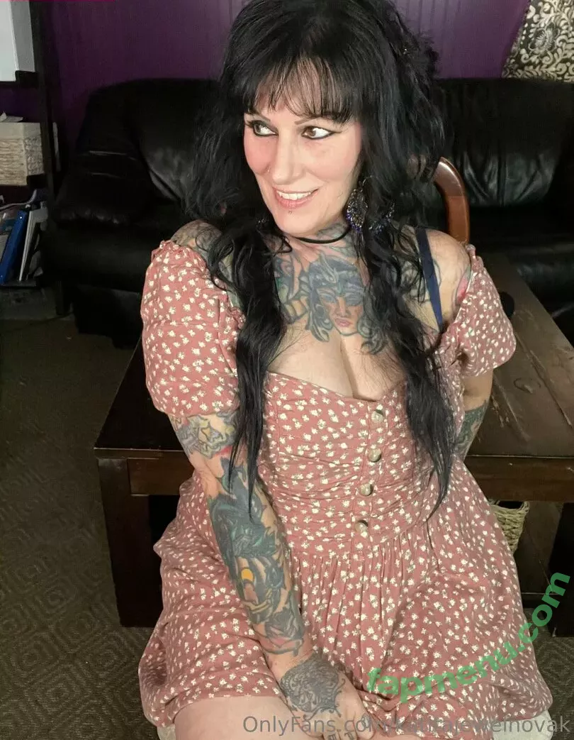 katitajewelnovak nude photo #0461 (isthatkatenovak)