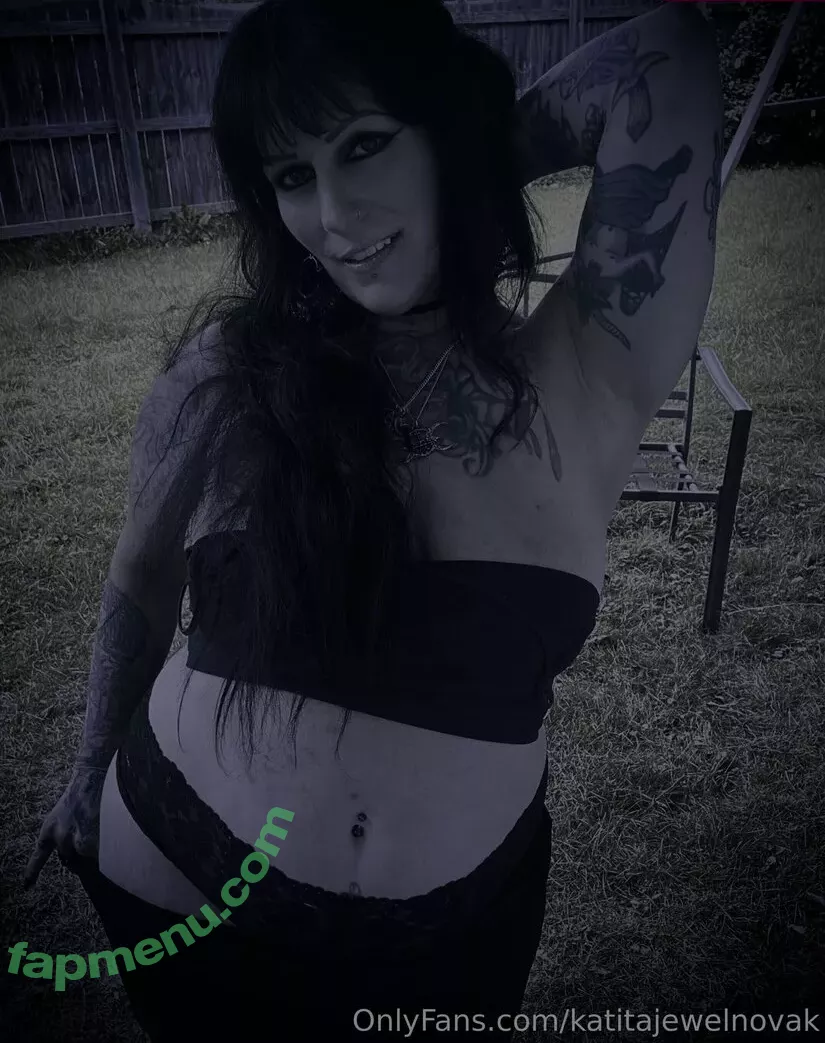 katitajewelnovak nude photo #0560 (isthatkatenovak)