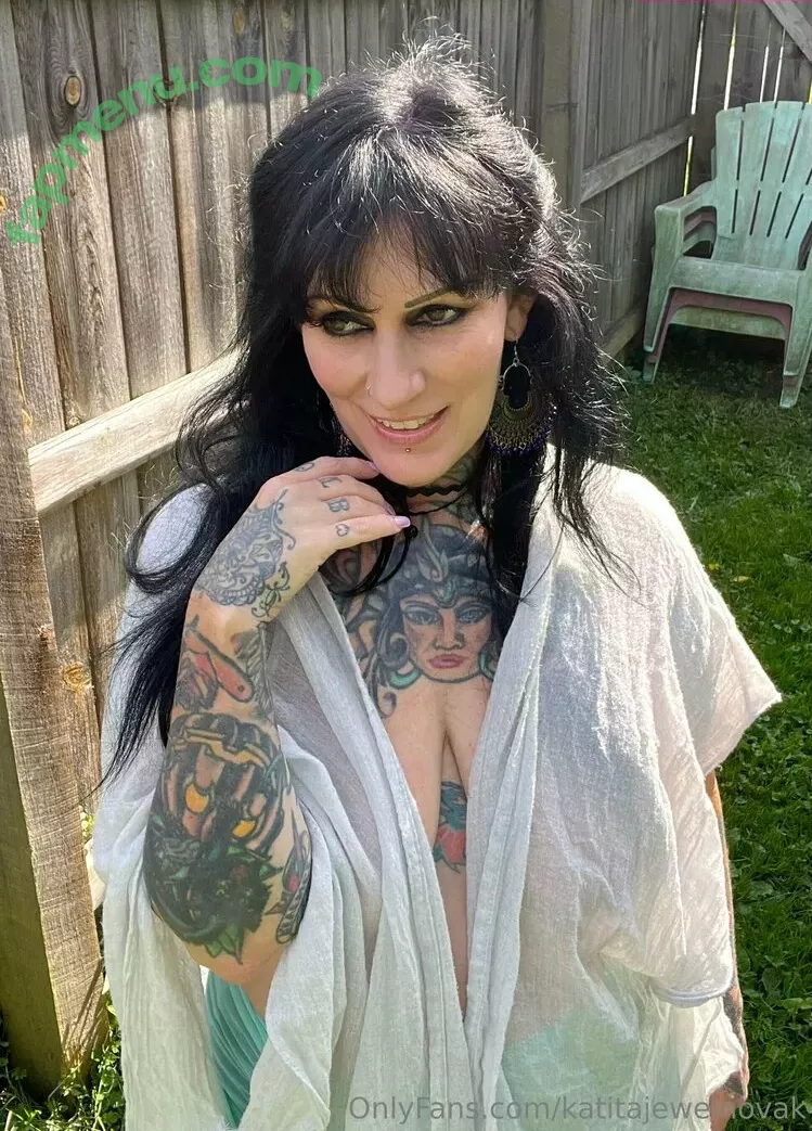 katitajewelnovak nude photo #0699 (isthatkatenovak)