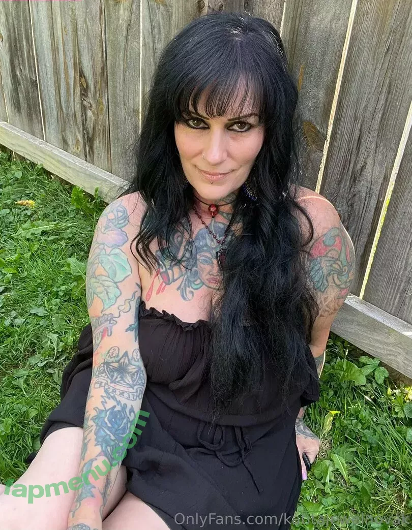 katitajewelnovak nude photo #0802 (isthatkatenovak)