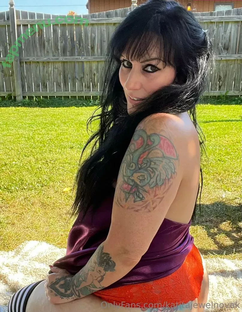 katitajewelnovak nude photo #0822 (isthatkatenovak)