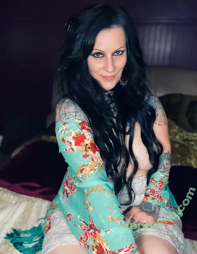 katitajewelnovak19 nude photo #0033 (katitajewelnovak19)
