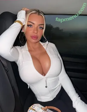 Katja Krasavice / katjakrasavice / katjenkabarbie nude photo #0017