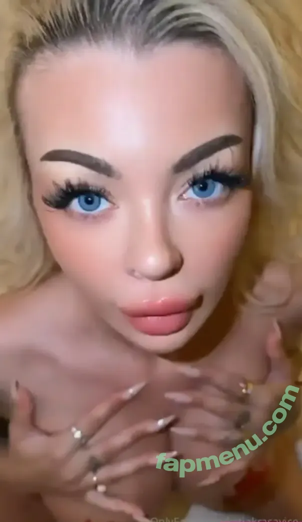 Katja Krasavice nude photo #0011 (katjakrasavice / katjenkabarbie)