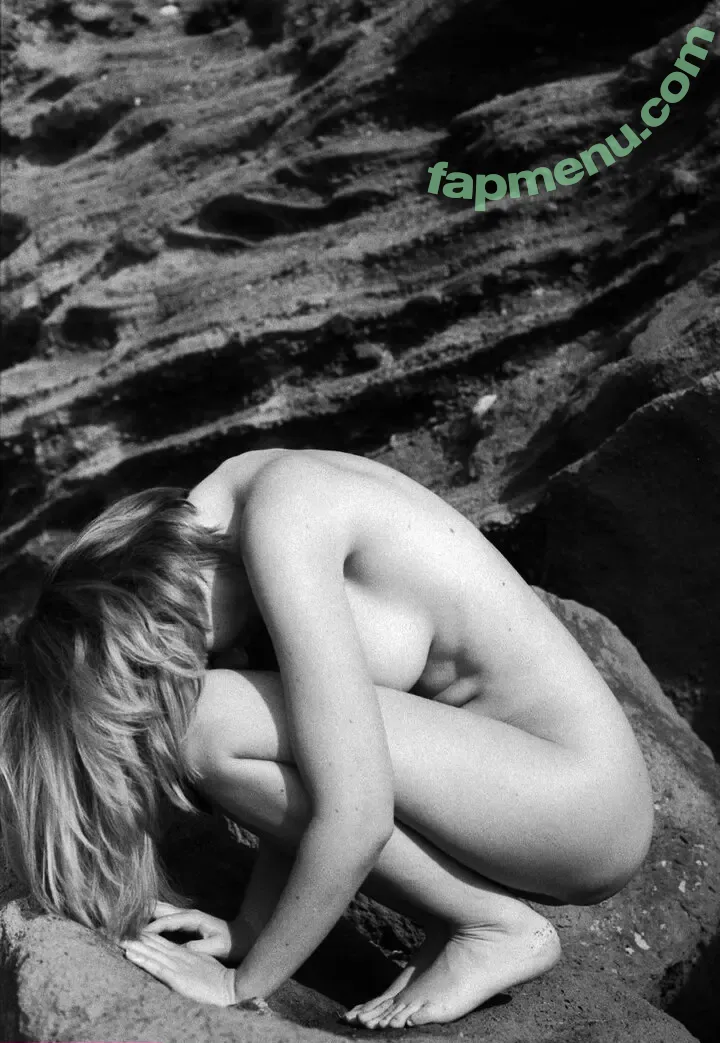 Katline Roddes nude photo #0255 (katlinerds)