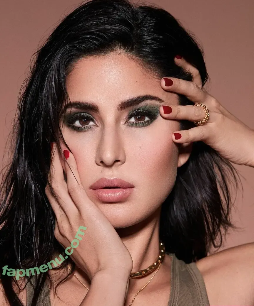Katrina Kaif nude photo #0015 (Katrina Kaif)