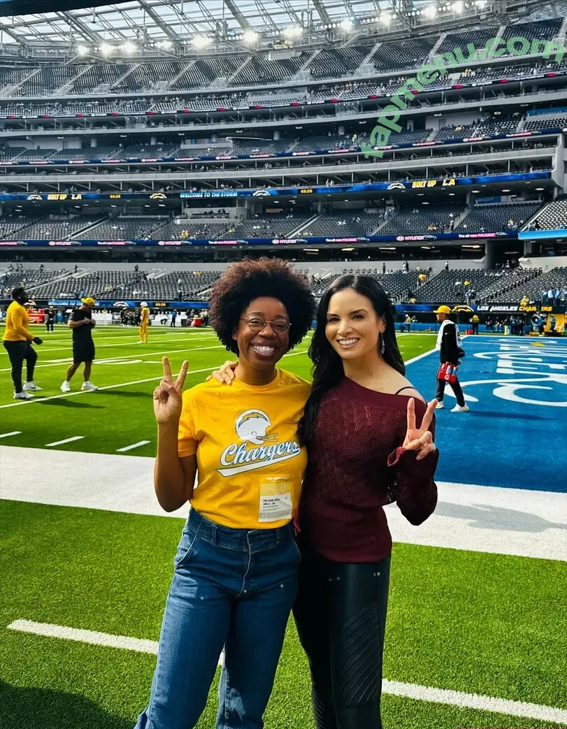 Katrina Law nude photo #0203 (katrinalaw)