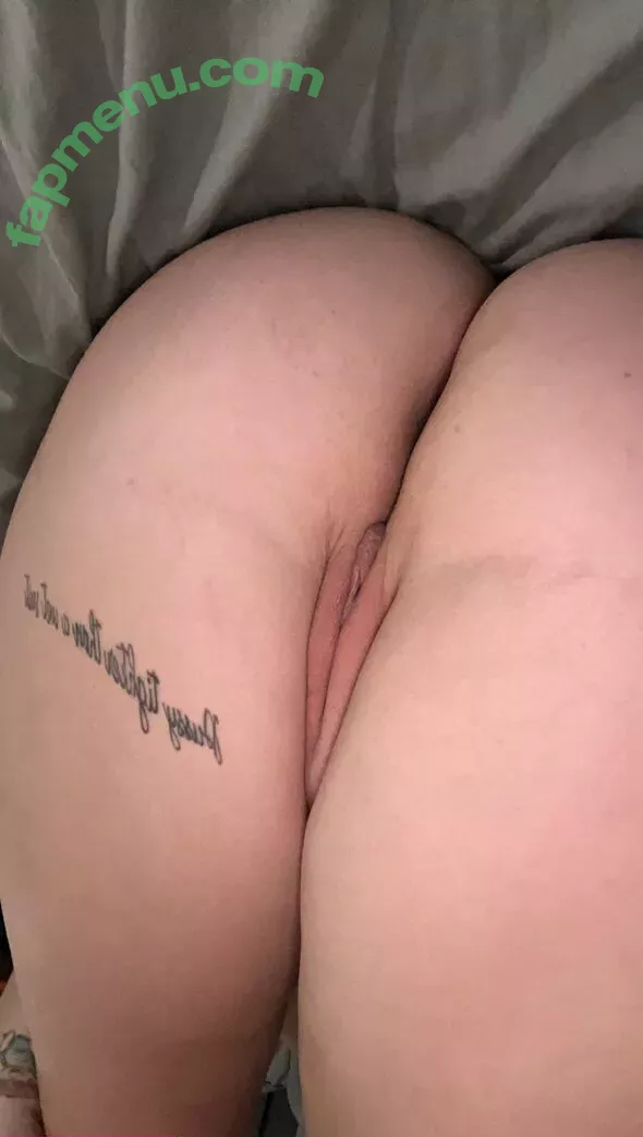 Katrina Marie nude photo #0214 (carrottcake / carrrott_cake / myorgasmiclife)