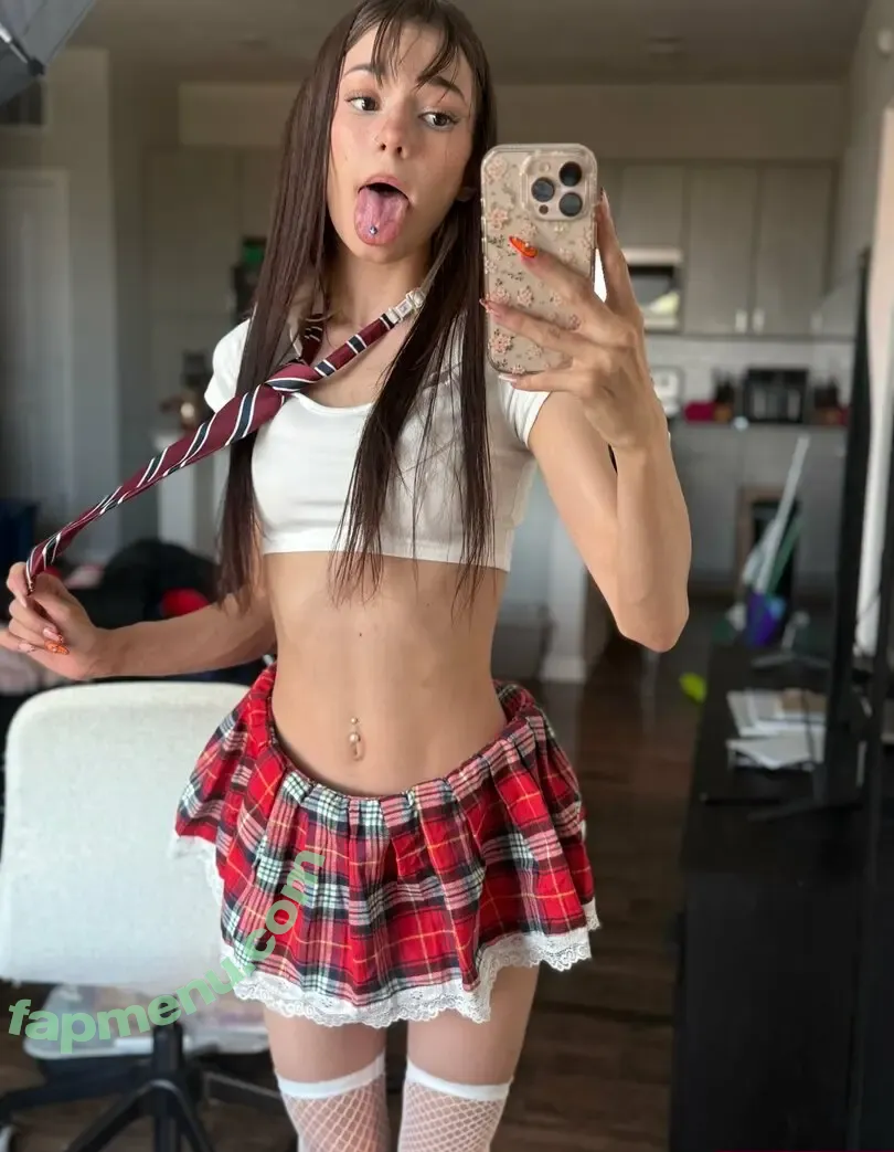 katrinaaa nude photo #0020 (kattriinaaaa)