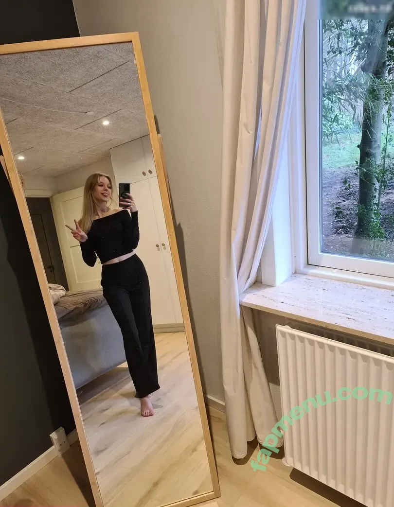 Katrine ASMR nude photo #0099 (Katrine ASMR)