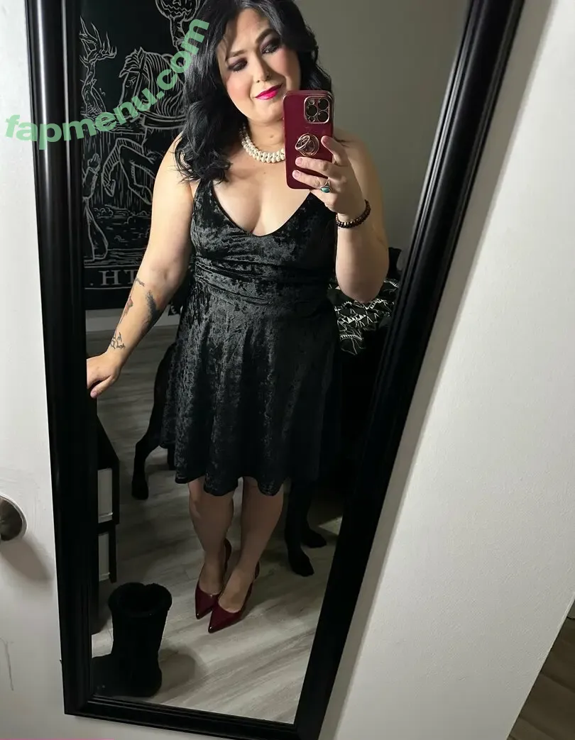 katscratchfever69 nude photo #0019 (katscratchyfever)