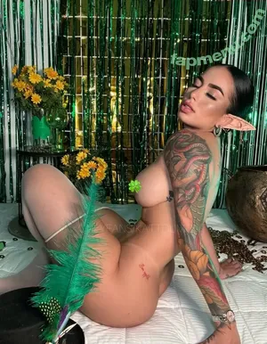  nude photo #0010
