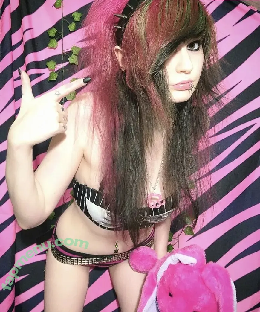 Katthegat nude photo #0011 (Katthegat)