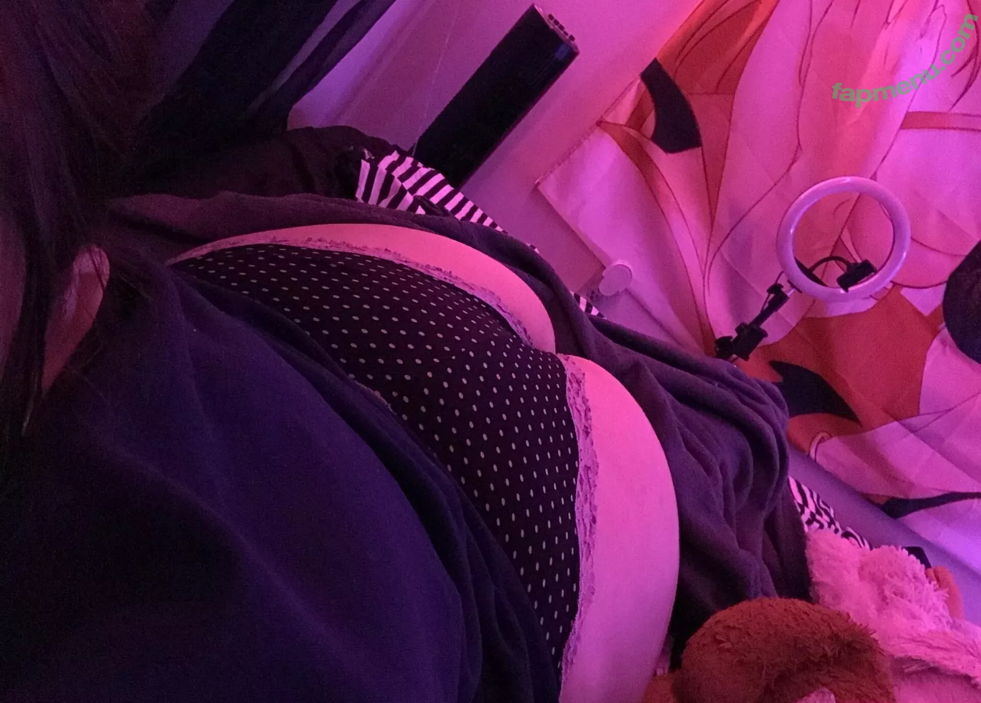 KatTheKunt nude photo #0965 (katthemilfykunt)