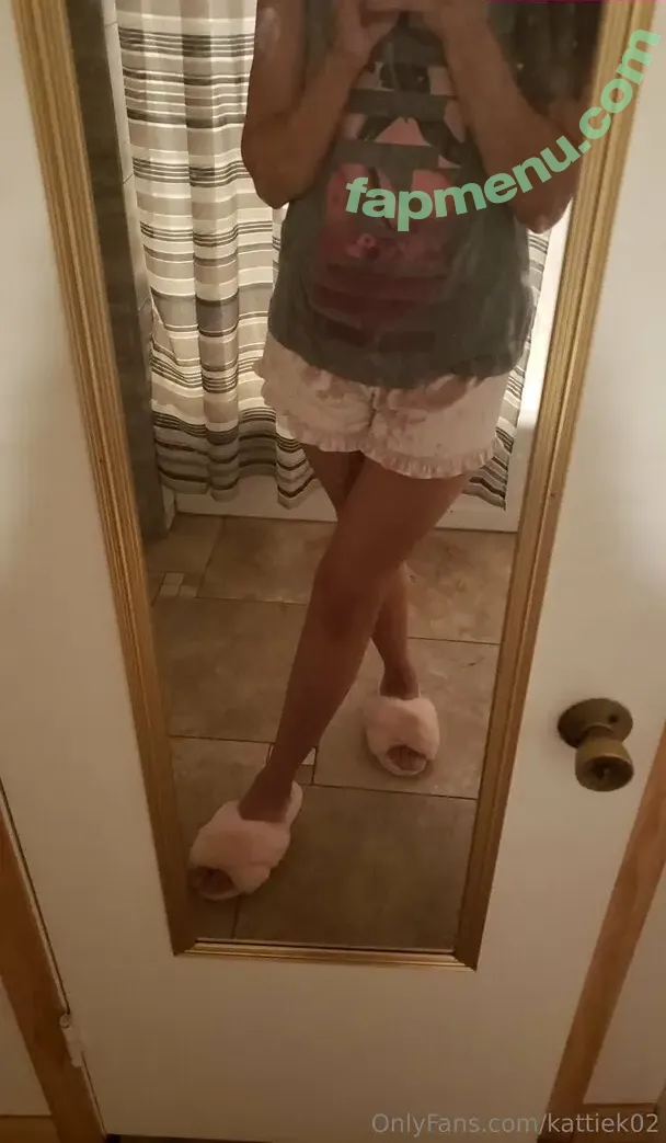 kattiek02 nude photo #0028 (kattiek02)