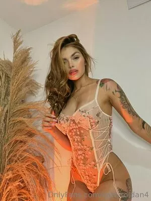 Katty Roldan / kattyroldan4 / kattyroldanoficial nude photo #0020