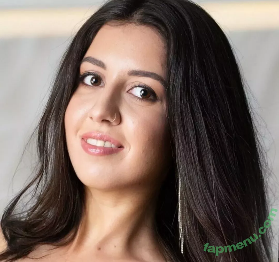 Katty West nude photo #0001 (katty.westx)
