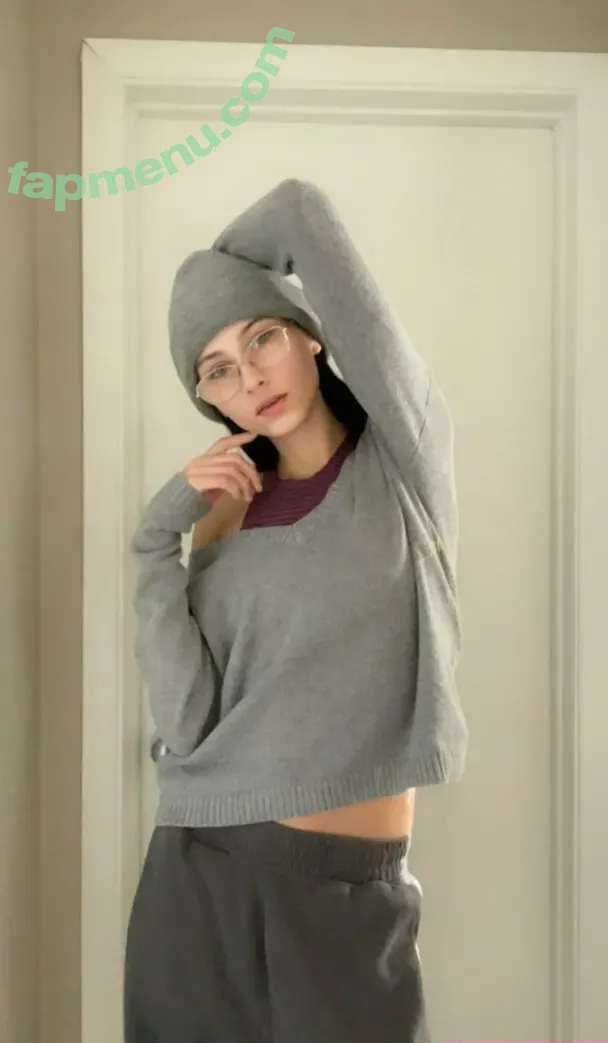 KatWoods nude photo #0813 (Katsstoned)