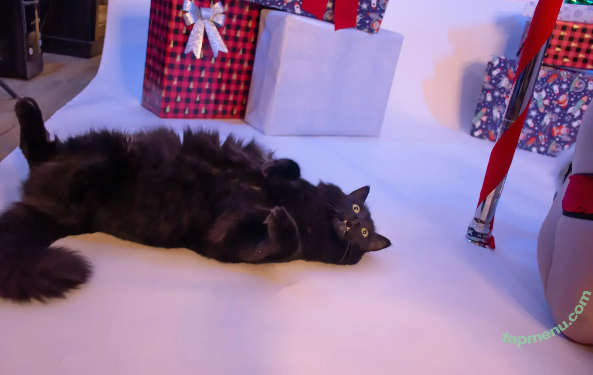 Katy DeCobray nude photo #0236 (katydecobray)